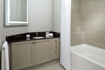 Homewood Suites By Hilton Monttremblant Resort