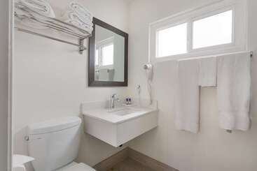 هتل Americas Best Value Inn & Suites Anaheim