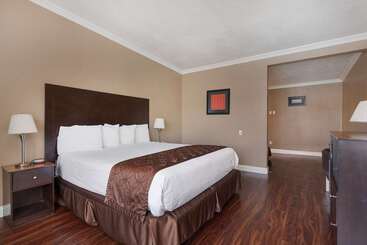 هتل Americas Best Value Inn & Suites Anaheim