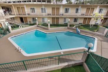 هتل Americas Best Value Inn & Suites Anaheim