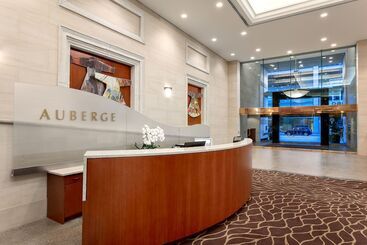 هتل Auberge Vancouver