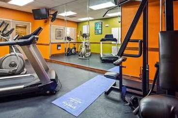 هتل Best Western Plus Hobby Airport Inn And Suites