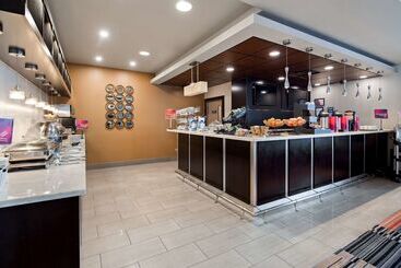 هتل Waterloo Suites