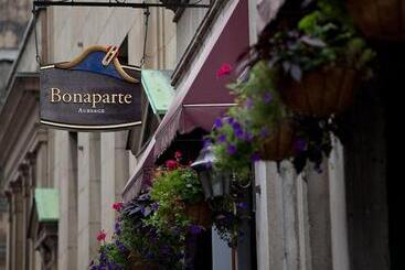 هتل Bonaparte