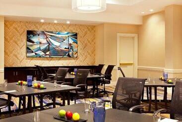 Hotel Boston Marriott Burlington