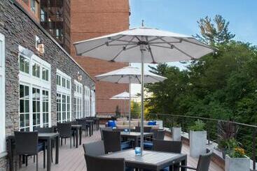 Hotel Boston Marriott Burlington