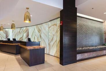 Hotel Boston Marriott Burlington