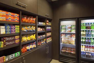 בית מלון כפרי Cambridge Suites Mississauga