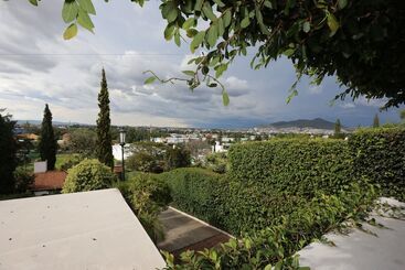 هتل Casa De La Loma