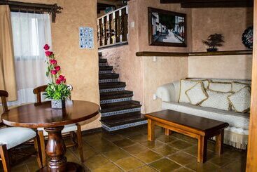 هتل Casa De La Loma