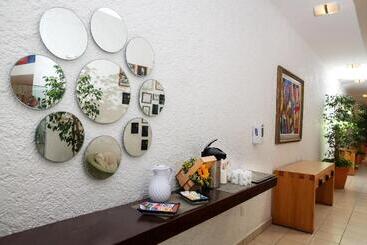 هتل Casa Mexicana Cozumel