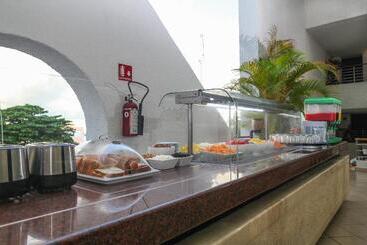 هتل Casa Mexicana Cozumel