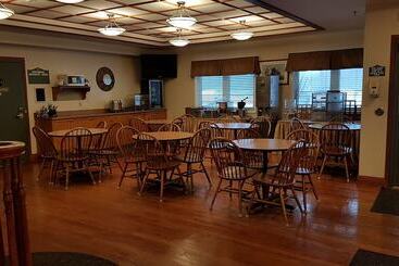 هتل Coastal Inn Halifax  Bayers Lake