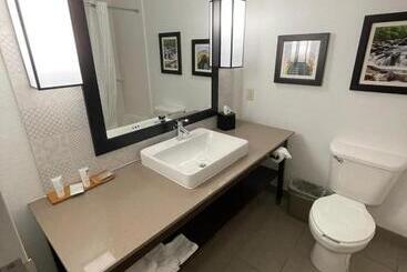 هتل Country Inn & Suites By Radisson, Knoxville West, Tn