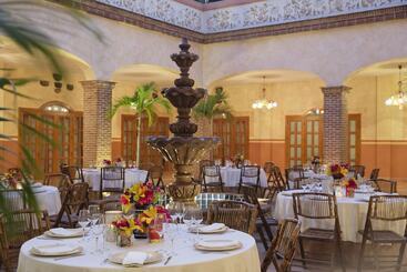 هتل Excellence Riviera Cancun All Inclusive - Adults Only