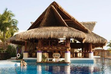 هتل Excellence Riviera Cancun All Inclusive - Adults Only