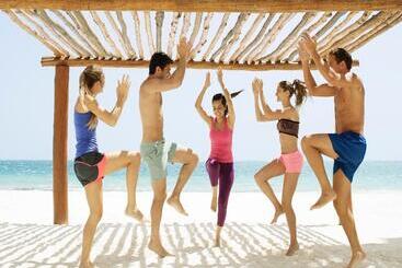 هتل Excellence Riviera Cancun All Inclusive - Adults Only
