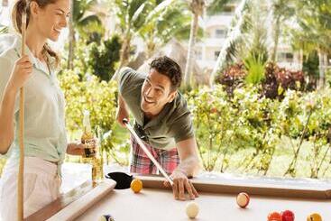 هتل Excellence Riviera Cancun All Inclusive - Adults Only