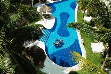 هتل Excellence Riviera Cancun All Inclusive - Adults Only