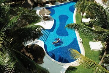 هتل Excellence Riviera Cancun All Inclusive - Adults Only