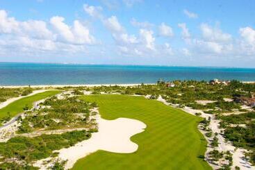 هتل Excellence Riviera Cancun All Inclusive - Adults Only