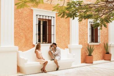 هتل Excellence Riviera Cancun All Inclusive - Adults Only
