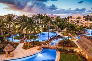 هتل Excellence Riviera Cancun All Inclusive - Adults Only