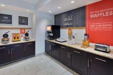 هتل Hampton Inn & Suites Buffalo Downtown
