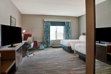 هتل Hilton Garden Inn Kansas City