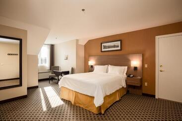 酒店 Holiday Inn Express & Suites Tremblant, An Ihg