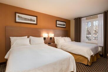 酒店 Holiday Inn Express & Suites Tremblant, An Ihg