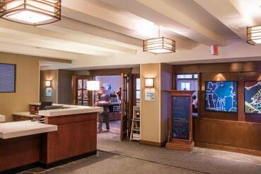 酒店 Holiday Inn Express & Suites Tremblant, An Ihg