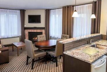 酒店 Holiday Inn Express & Suites Tremblant, An Ihg