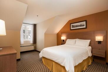 酒店 Holiday Inn Express & Suites Tremblant, An Ihg
