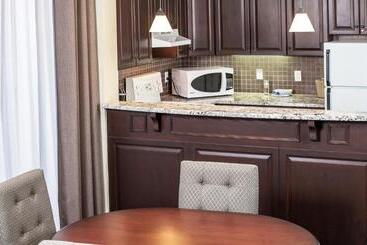 酒店 Holiday Inn Express & Suites Tremblant, An Ihg