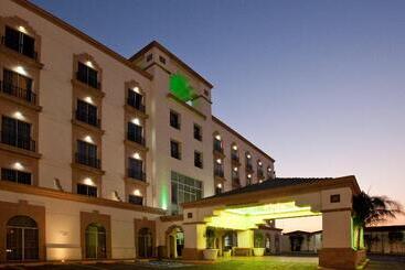 هتل Holiday Inn Leon, An Ihg