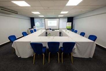 هتل Holiday Inn Newport, An Ihg