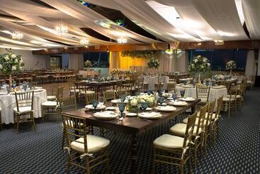 هتل Holiday Inn Queretaro Zona Diamante, An Ihg