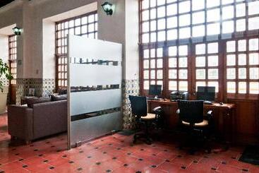 هتل Holiday Inn Veracruz Centro Historico, An Ihg