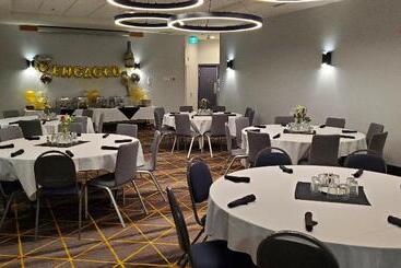 酒店 Holiday Inn Victoria   Elk Lake, An Ihg