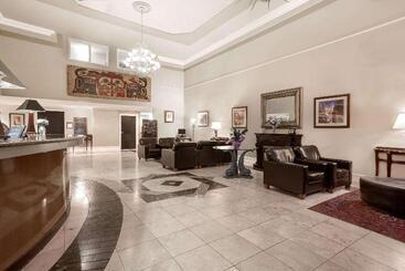 酒店 Holiday Inn Victoria   Elk Lake, An Ihg