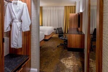هتل Hyatt Regency Calgary
