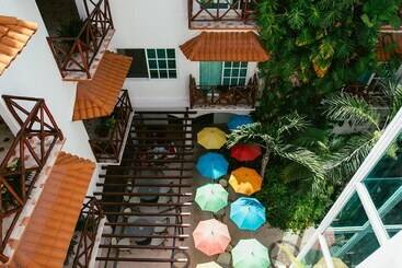هتل Illusion Boutique Near Beach