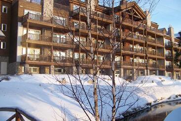 ホテル Le Grand Lodge Mont Tremblant