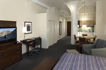 בית מלון כפרי Le Square Phillips Hôtel & Suites