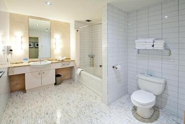 בית מלון כפרי Le Square Phillips Hôtel & Suites