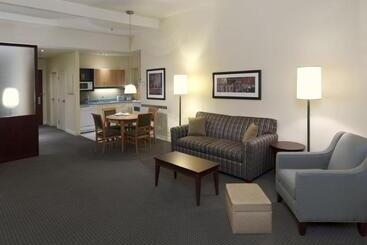 בית מלון כפרי Le Square Phillips Hôtel & Suites
