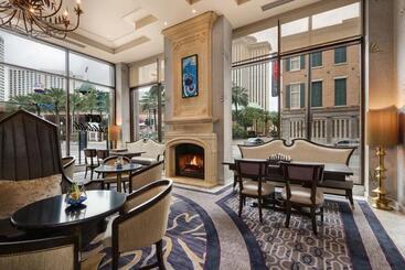 هتل Loews New Orleans