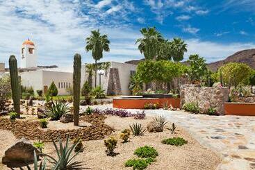 هتل Loreto Bay Golf Resort & Spa At Baja