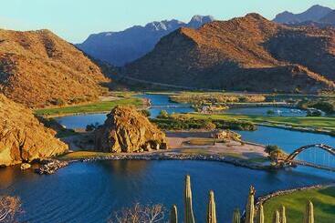 هتل Loreto Bay Golf Resort & Spa At Baja